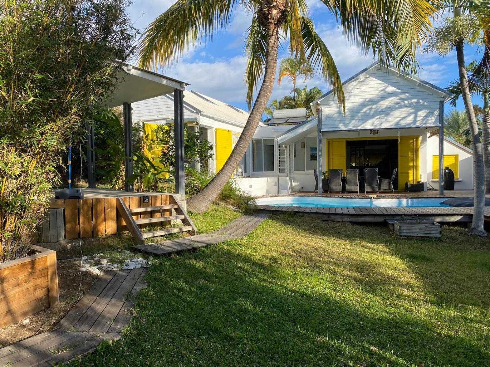 Villa Ylang Сен Жилс ле Бен Екстериор снимка