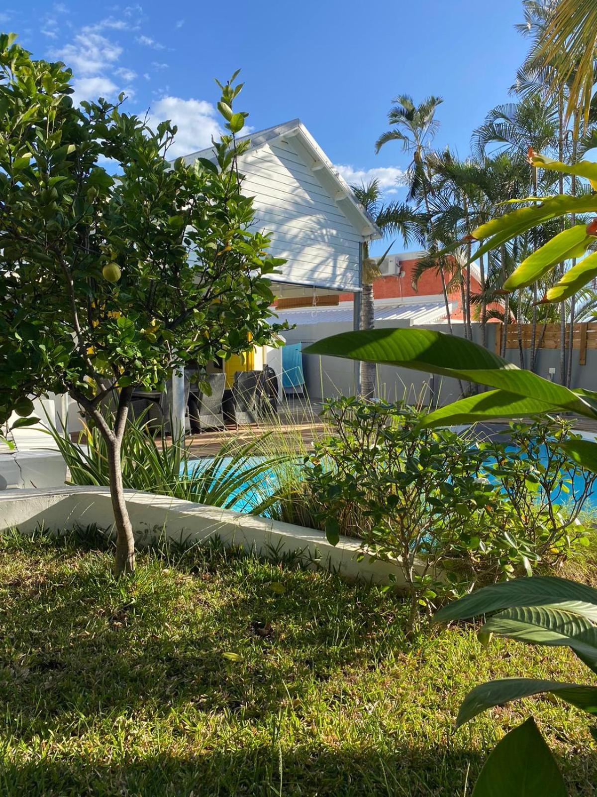 Villa Ylang Сен Жилс ле Бен Екстериор снимка