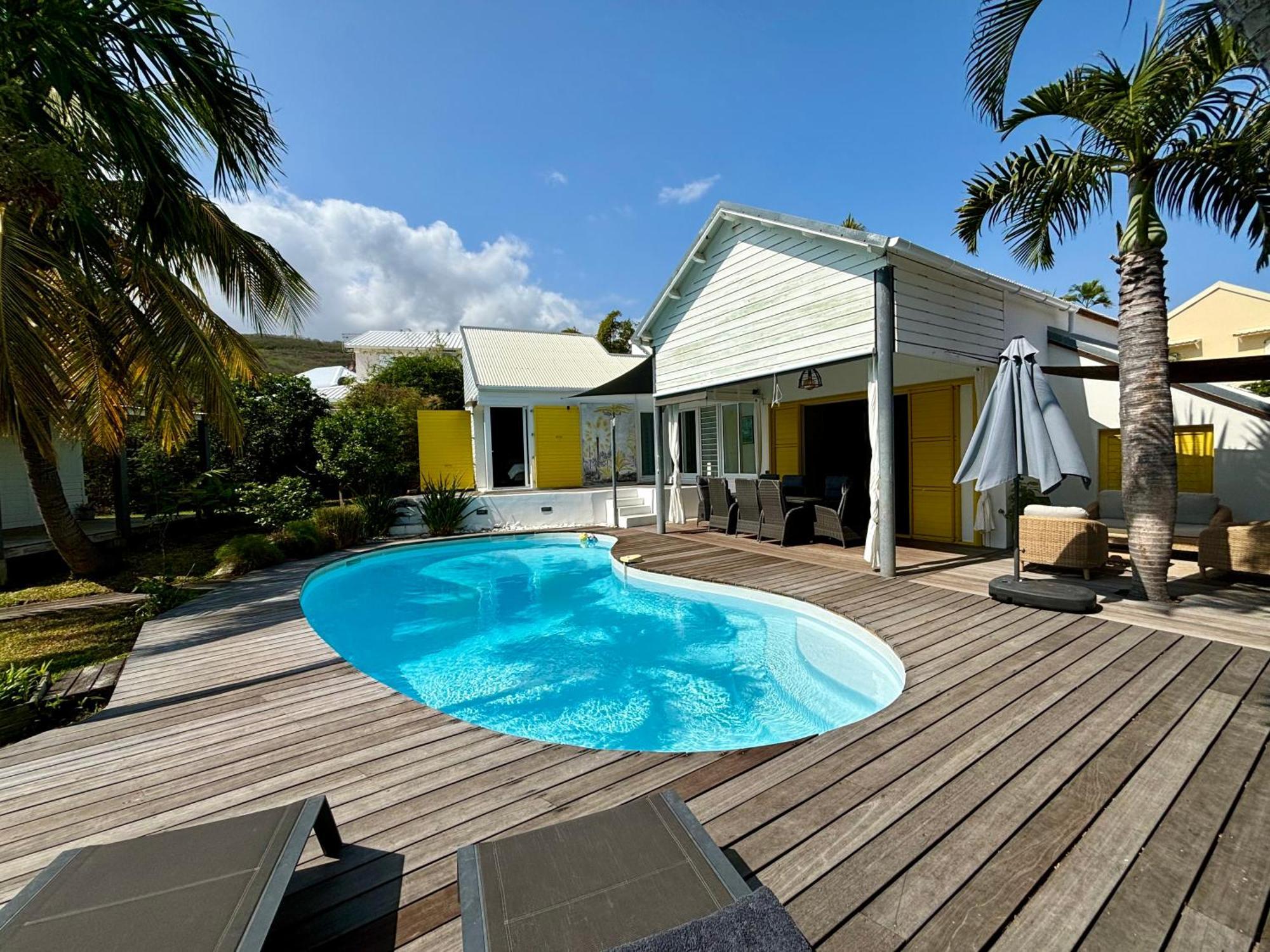 Villa Ylang Сен Жилс ле Бен Екстериор снимка
