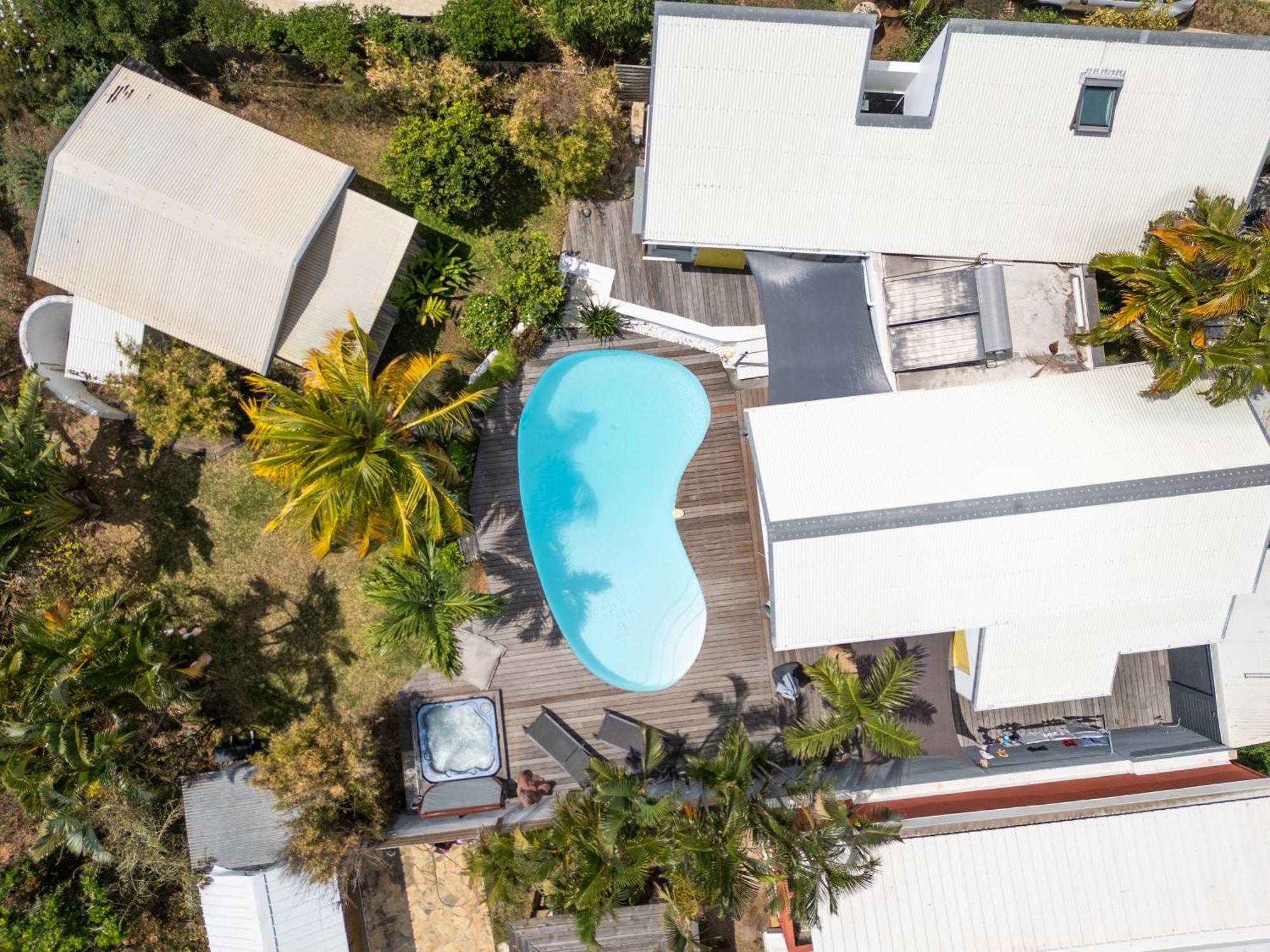 Villa Ylang Сен Жилс ле Бен Екстериор снимка